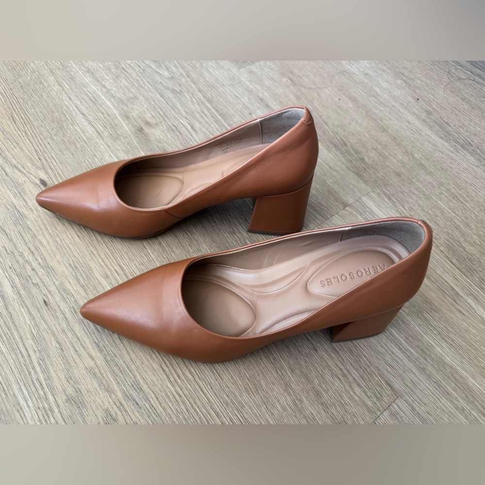 AEROSOLES Ivory Pumps in Tan - Picture 4 of 10